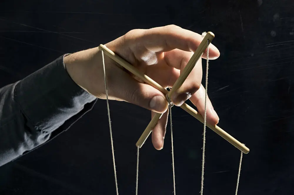 가짜 해킹으로 진실을 말하다? MELANIA, LIBRA 조종자의 검은 손이 폭로되다