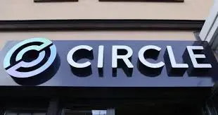 Circle 深度分析:ステーブルコインの巨人の機会と挑戦